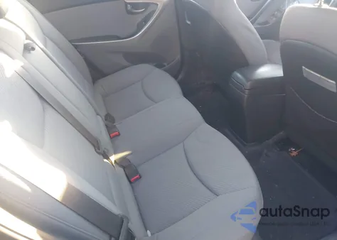 2013 Hyundai Elantra Gls z USA, uszkodzony, nr VIN KMHDH4AE8DU928077